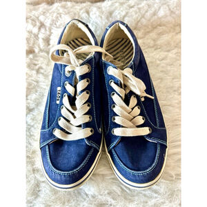 Taos Moc Star Dark Blue Denim Lace Up Sneakers Shoes Washed look Women Size 7.5